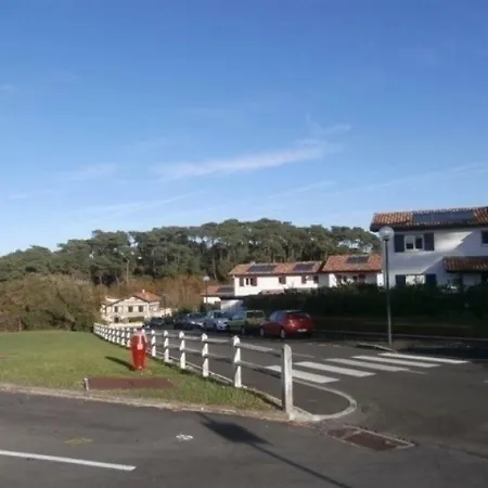 Rental Apartment Erromardie - Saint-Jean-De-Luz * Saint-Jean-de-Luz